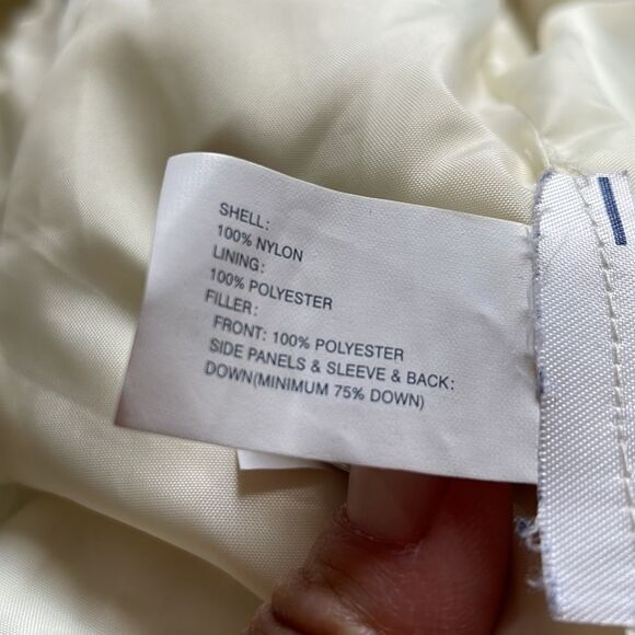 EUC! Gap Side Snap Off White Thick Puffer Jacket - XS - Picture 9 of 10